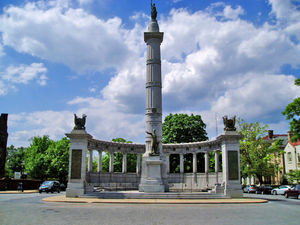 The Jefferson Davis Monument, located at the intersection of Monument Avenue and Davis Avenue in Richmond.