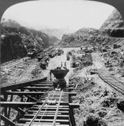 Construction work on the Gaillard Cut is shown in this photograph from 1907.