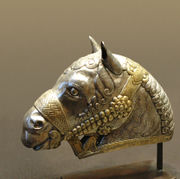 Horse head, gilded silver, 4th century, Sassanid art.