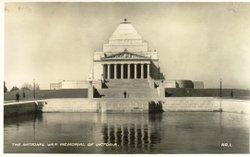 The Shrine in the 1930s showing the reflecting pool in front of the north face, where the World War II Forecourt now is