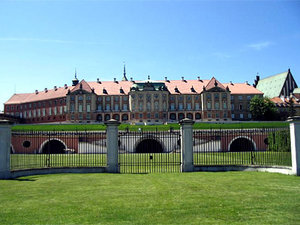 Royal Castle as seen from the bank of Vistula