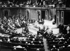 President Wilson before Congress, announcing the break in official relations with Germany on February 3, 1917.