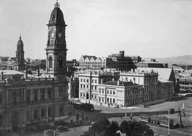 Adelaide General Post Office in 1950