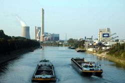 The Heilbronn canal port