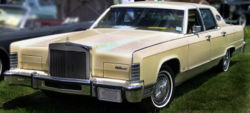 1978 Lincoln Continental Town Car. This was the final full-size body before downsizing in 1980.