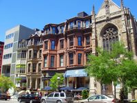 Newbury Street is one of the busiest shopping streets in Boston.