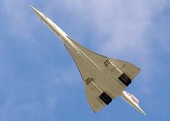 The last ever flight of any Concorde, 26 November 2003. The aircraft is seen a few minutes before landing on the Filton runway from which she first flew in 1969.