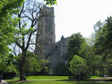 Rockefeller Chapel, the tallest structure on campus.