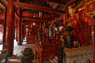 Văn Miếu (Temple of literature), Hanoi, Vietnam Main hall