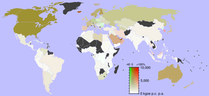 Energy consumption per capita per country (2001). Red hues indicate increase, green hues decrease of consumption during the 1990s.