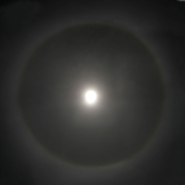 Image:Halo around moon.jpg