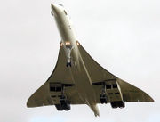 Concorde G-BOAF. The final ever flight of Concorde landing at Filton Airfield, near Bristol, on 26 November  2003