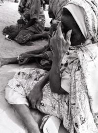 Internally displaced women in North Darfur.
