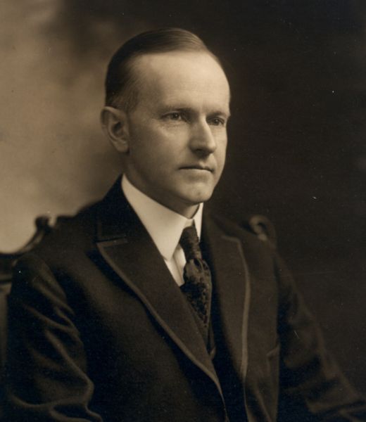 Image:Calvin Coolidge, bw head and shoulders photo portrait seated, 1919.jpg