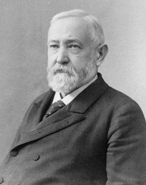 Image:Benjamin Harrison, head and shoulders bw photo, 1896.jpg