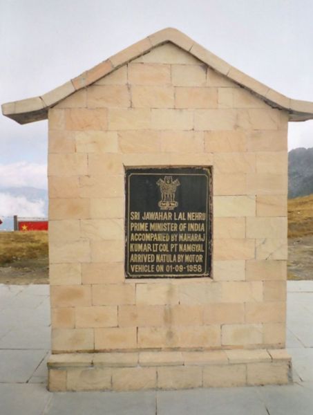 Image:Nathu La-Nehru Visit.JPG