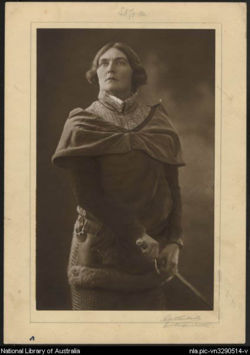 Sybil Thorndike as Joan.