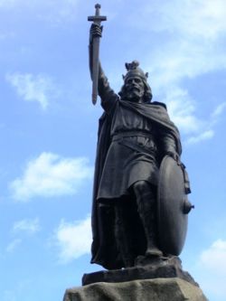 Statue of Alfred the Great at Winchester