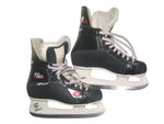 Modern amateur (Swiss) ice hockey skates