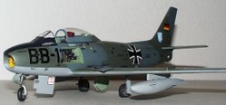 The Canadian version of the North American F-86 Sabre, the Canadair CL-13, had a long career in the Luftwaffe, with which seventy-five examples served. This model is in the markings of 1. Staffel of Waffenschule 10 (1. / WaSLw 10), based at Oldenburg in 1959.  (Model by Peter Mojzisek Gallery/CL13Sabre/CL-13 Sabre.htm)