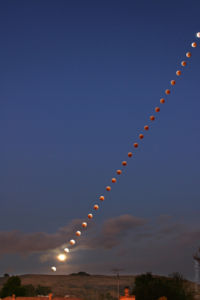 Lunar eclipse of October 2004