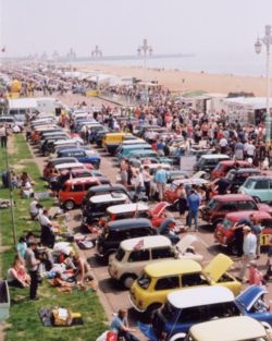 Minis lined up on Brighton seafront after a London-to-Brighton rally 