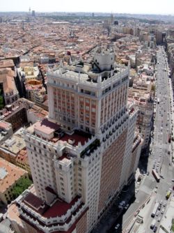 Edificio España, 117 m, build in 1953