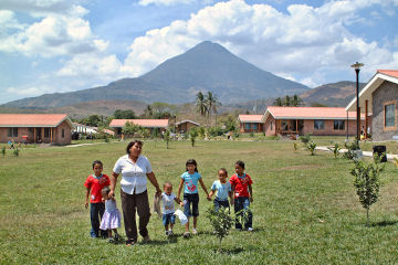 SOS family in San Vicente, El Salvador